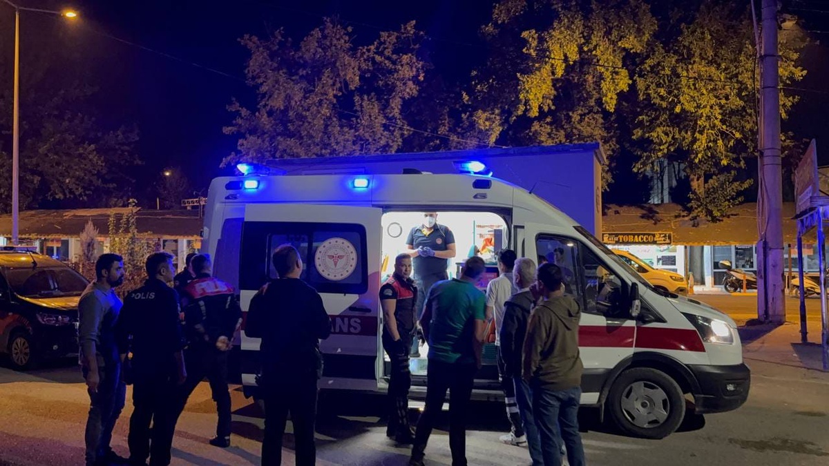Adıyaman\'da bıçaklı kavgaya karışan 3 şüpheli gözaltına alındı, 1 kişi yaralandı