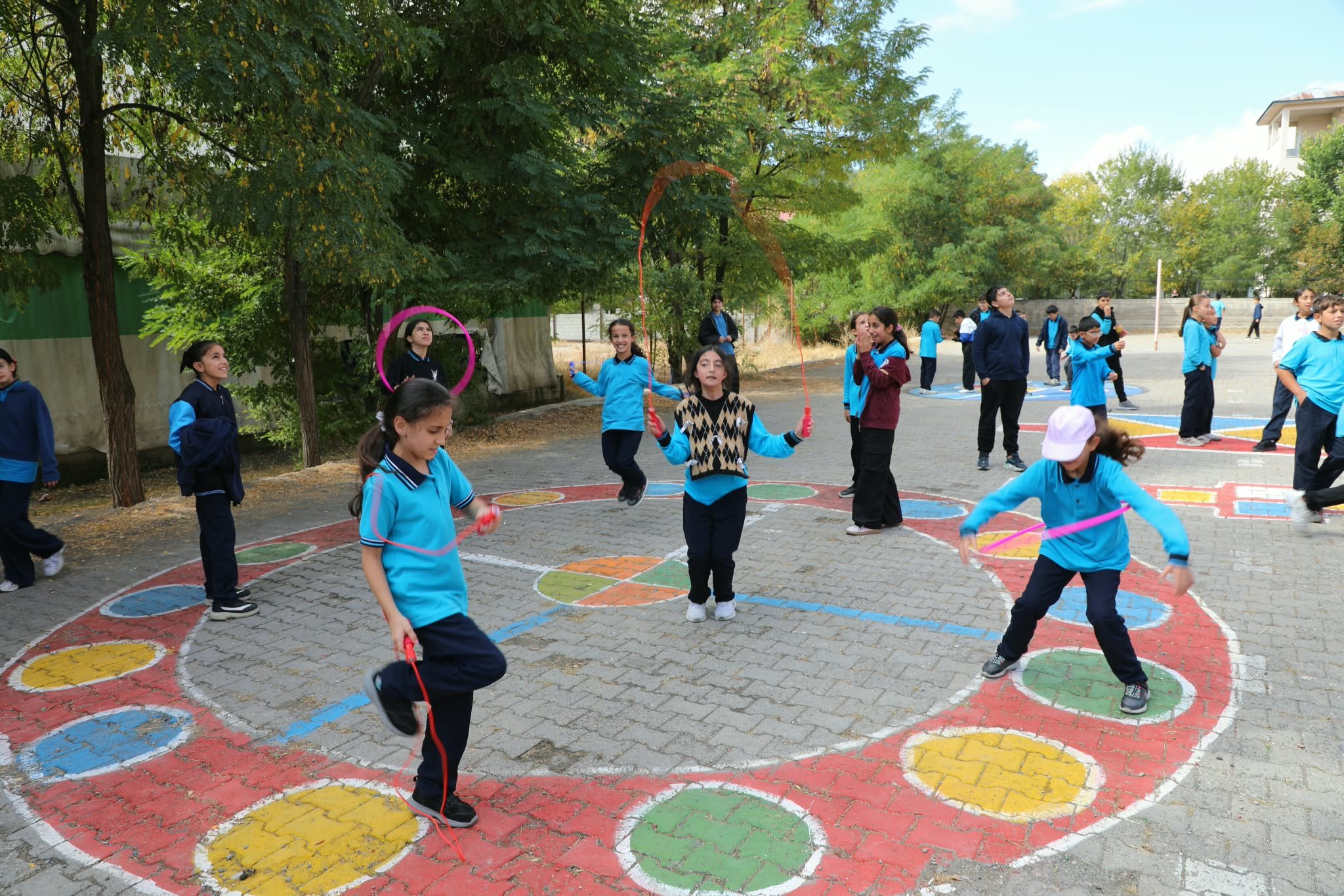 Ağrı'da geleneksel çocuk oyunları 843 okulda 85 bin 812 öğrenciyle buluştu