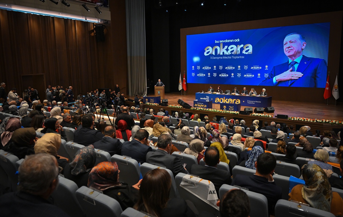 Ömer İleri\'den Özlale\'ye fon iddiası tepkisi: Ya yalancısınız ya utanmazsınız