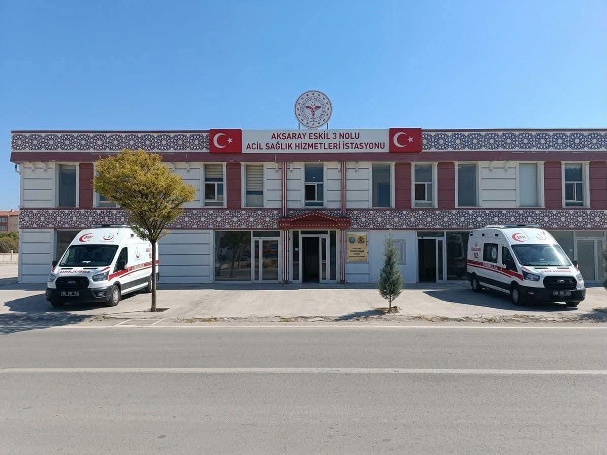 Aksaray Eskil\'de 112 Acil Sağlık İstasyon Merkezi görevlendirmelerle hizmete başladı
