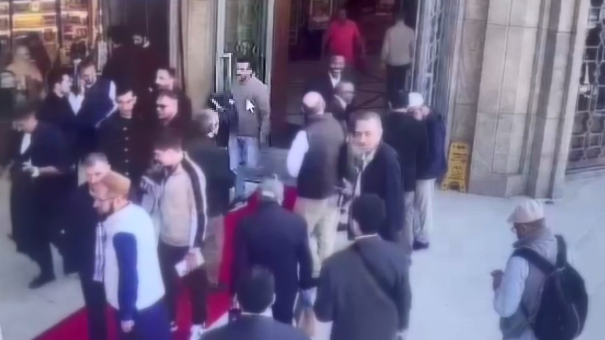 Beyoğlu\'ndaki camide 5 bin euro çalan şüpheli 620 dakikalık kayıtla tutuklandı