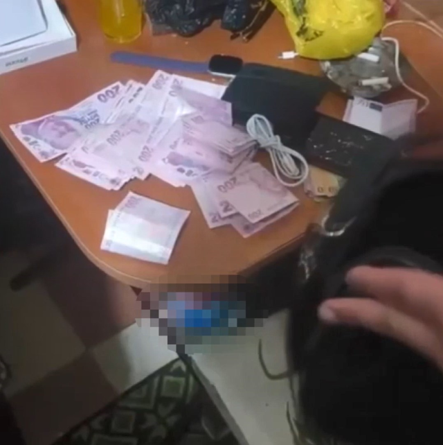 Camide servet dolu çantayı çaldı! Polis 620 dakikalık görüntüyü izleyip yakaladı