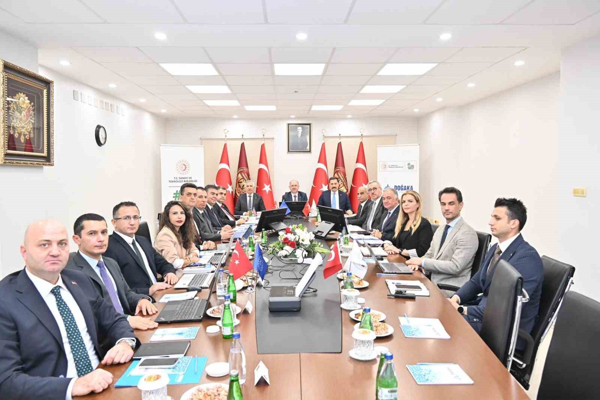 DOĞAKA Yönetim Kurulu, Osmaniye\'de üç ilin kalkınma hedeflerini görüştü