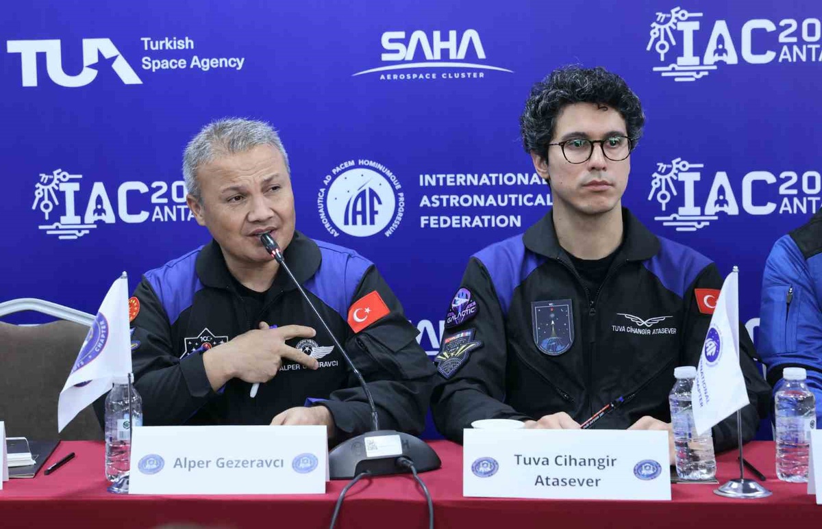 IAC 2026 Antalya\'da: 30 Astronot Türkiye\'de Uzayı Konuştu