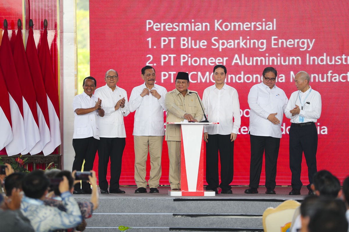 Prabowo, Kuzey Maluku\'da Çin destekli 11 projeyi 10,2 milyar dolarla açtı
