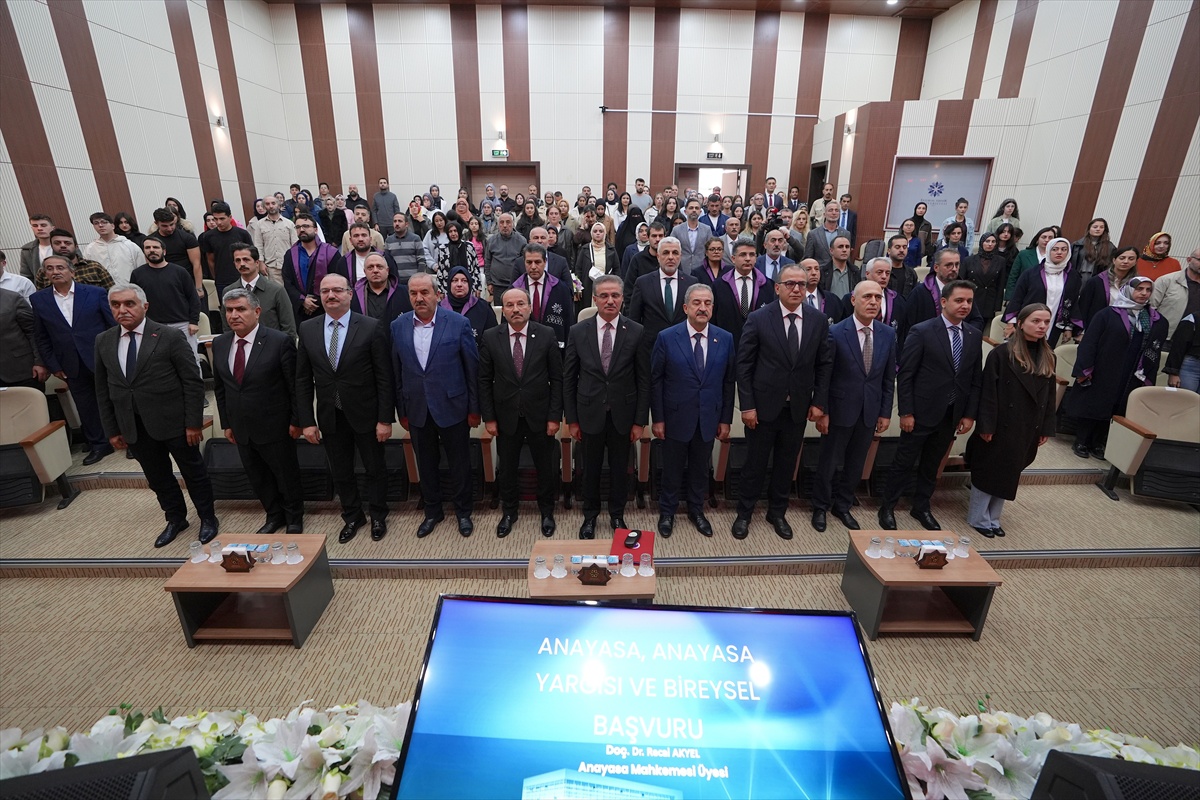 ETÜ\'de 2026-2027 akademik yılı Vali Aydın Baruş\'un katıldığı törenle açıldı