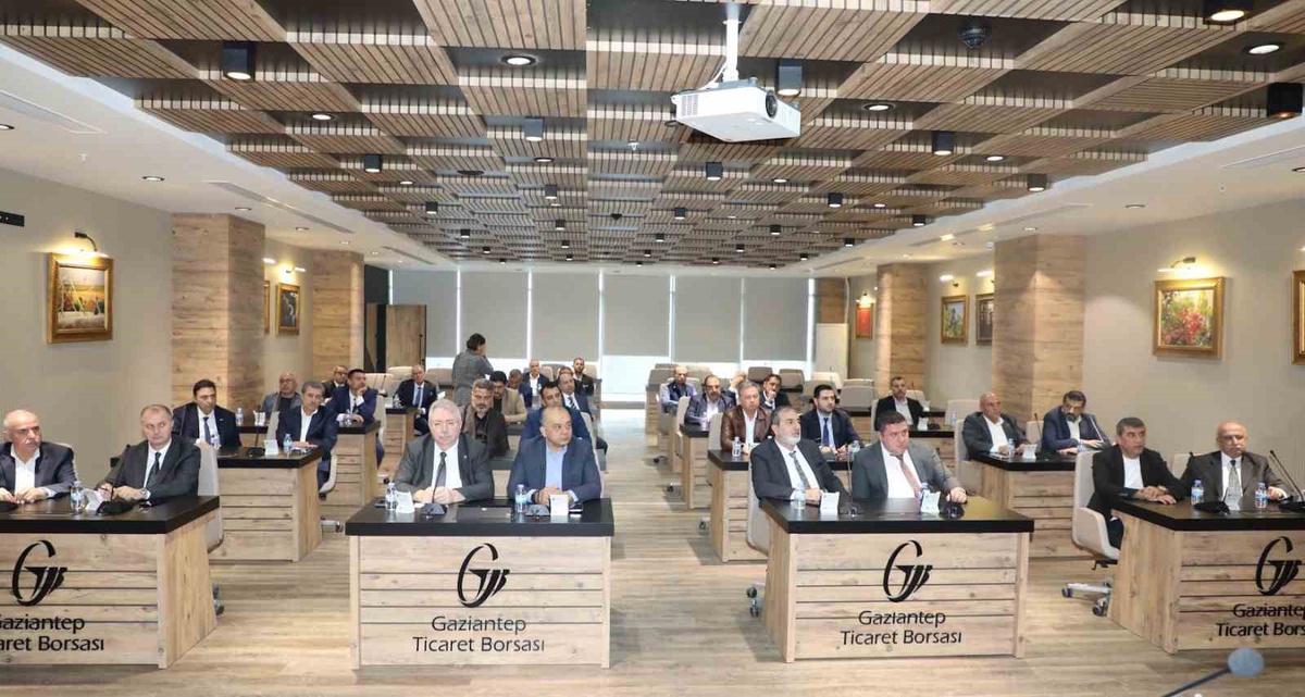 GTB Meclis Başkanı Tiryakioğlu ile Yönetim Kurulu Başkanı Akıncı yeniden seçildi