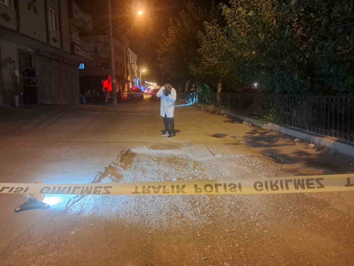Kilis\'te rögar kapağına çarpan motosiklet sürücüsü ağır yaralandı