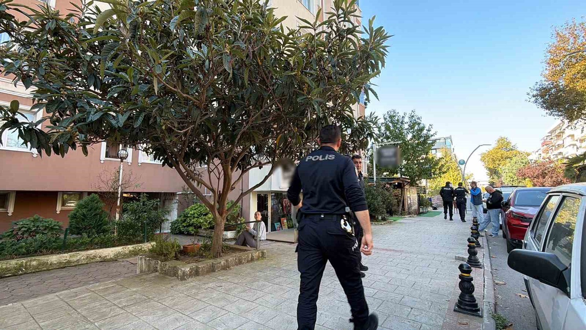 Kocaeli İzmit\'te kadın eski eşi tarafından 4 kurşunla öldürüldü, mal davası bugün