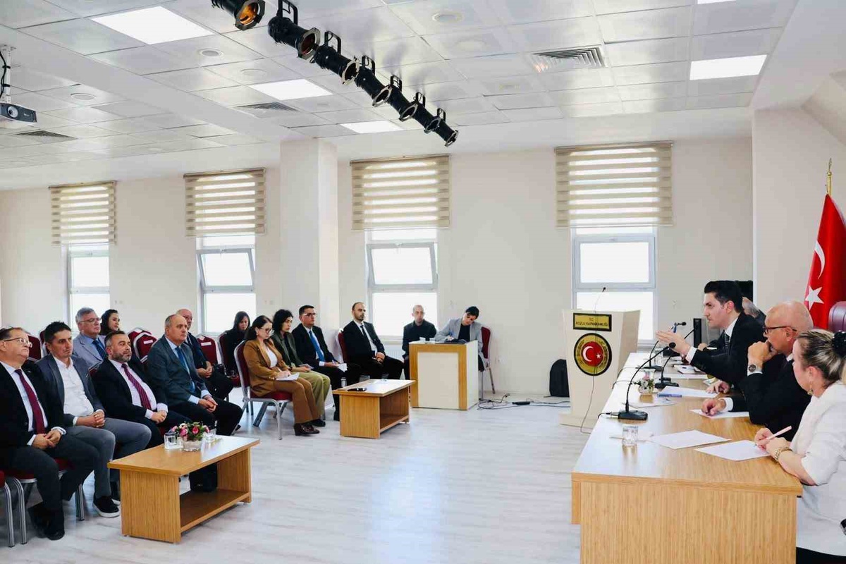 Kozlu\'da İlçe Hayat Boyu Öğrenme Komisyonu yaygın eğitim ve kursları değerlendirdi