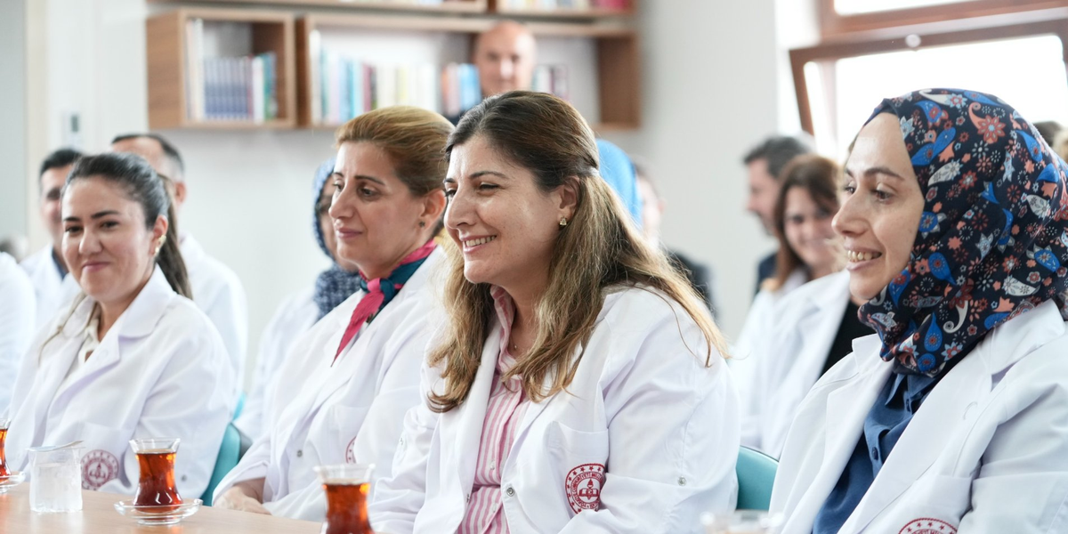 MEB’den 24 Kasım Öğretmenler Günü genelgesi: 81 ilde etkinlikler düzenlenecek