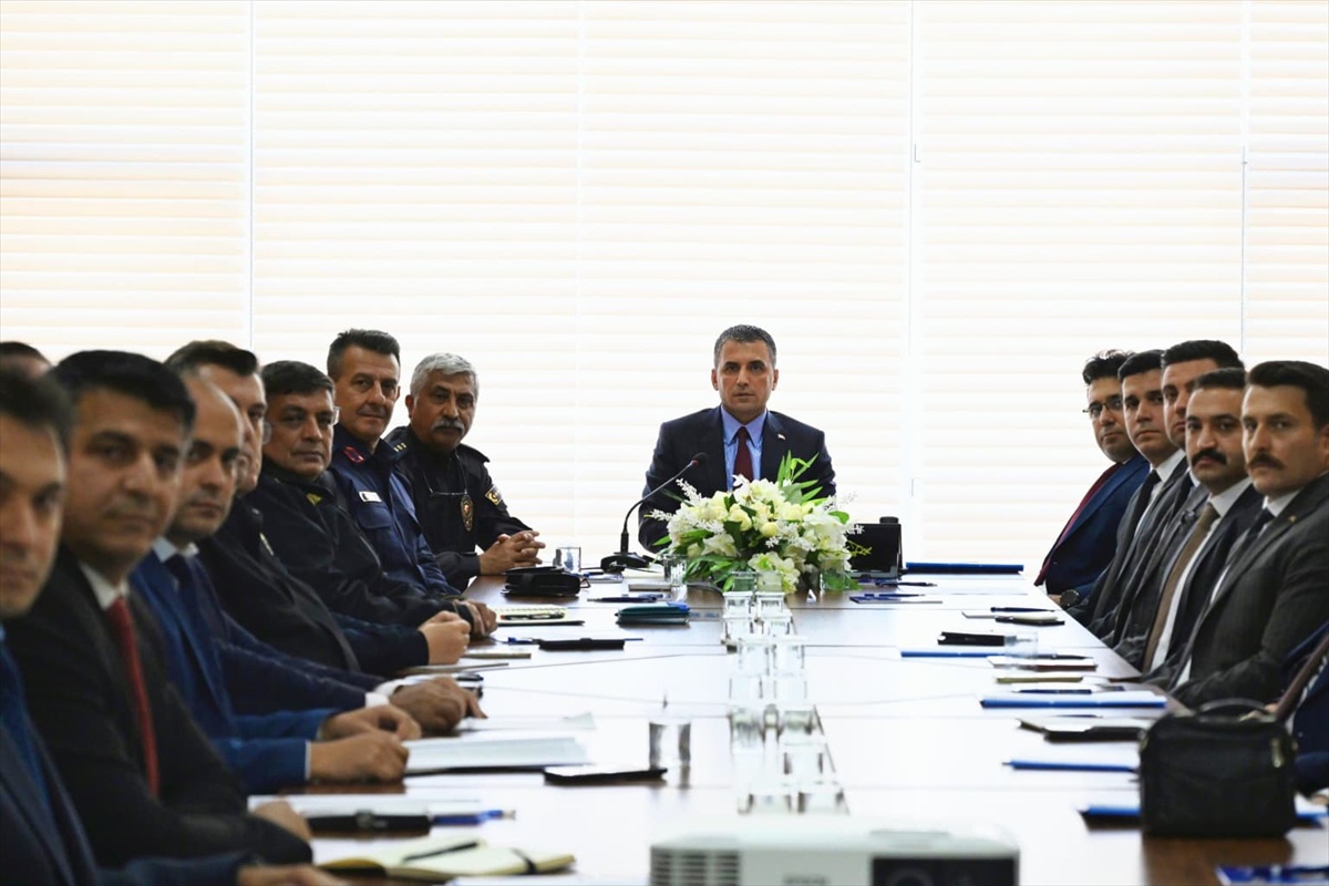 Niğde\'de suçla mücadele toplantısında uyuşturucu ve yasa dışı bahis ele alındı