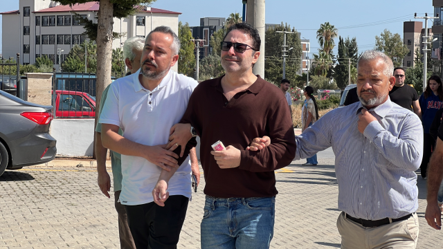 Şarkıcı Atilla Taş'ın kızı gözyaşları arasında toprağa verildi