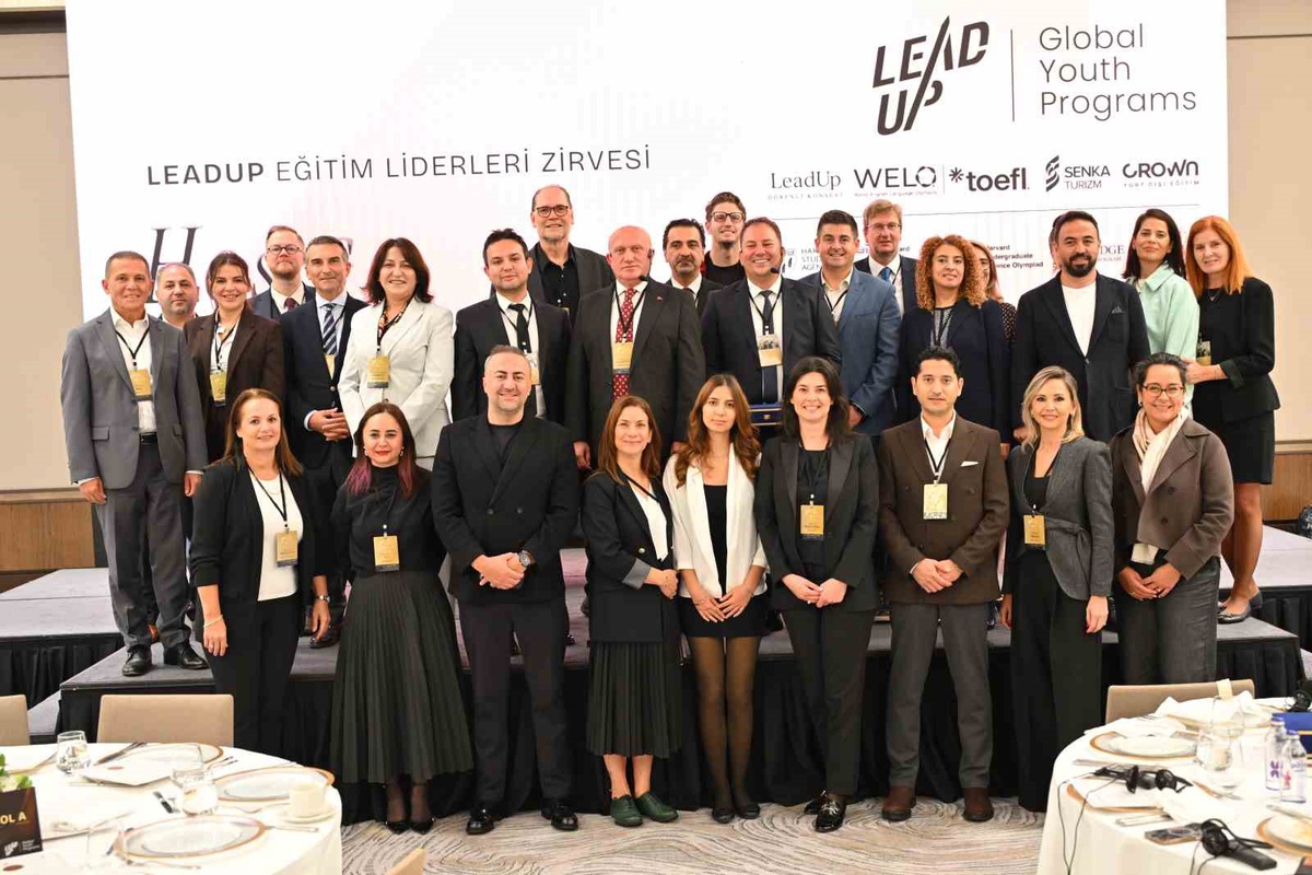 Şenol Kaya, yapay zeka desteği kesilen lisede başarının yüzde 17 düştüğünü belirtti