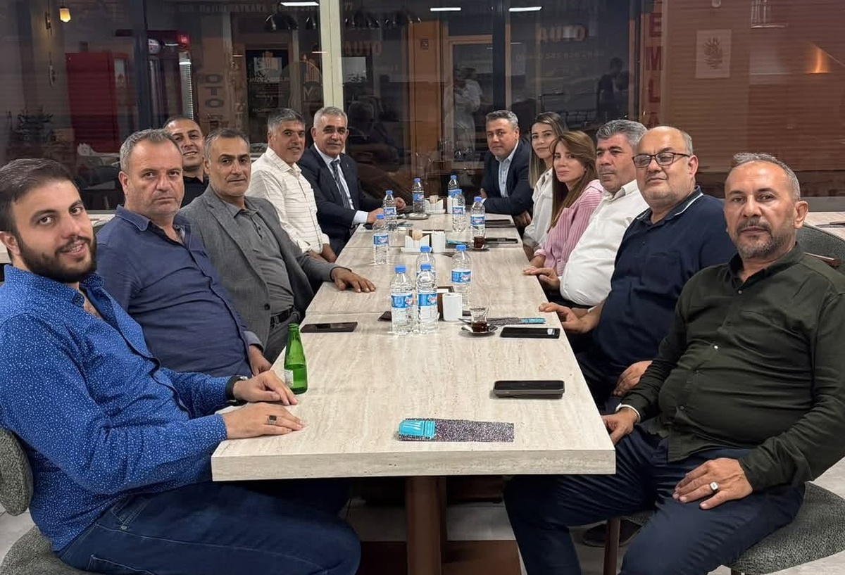ŞESOB heyeti, Cizre Esnaf Odasını ziyaret ederek esnafın sorunlarını masaya yatırdı