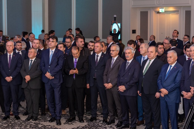 TDT Genel Sekreteri Ömüraliyev, 17. yıldönümü resepsiyonunu İstanbul'da verdi