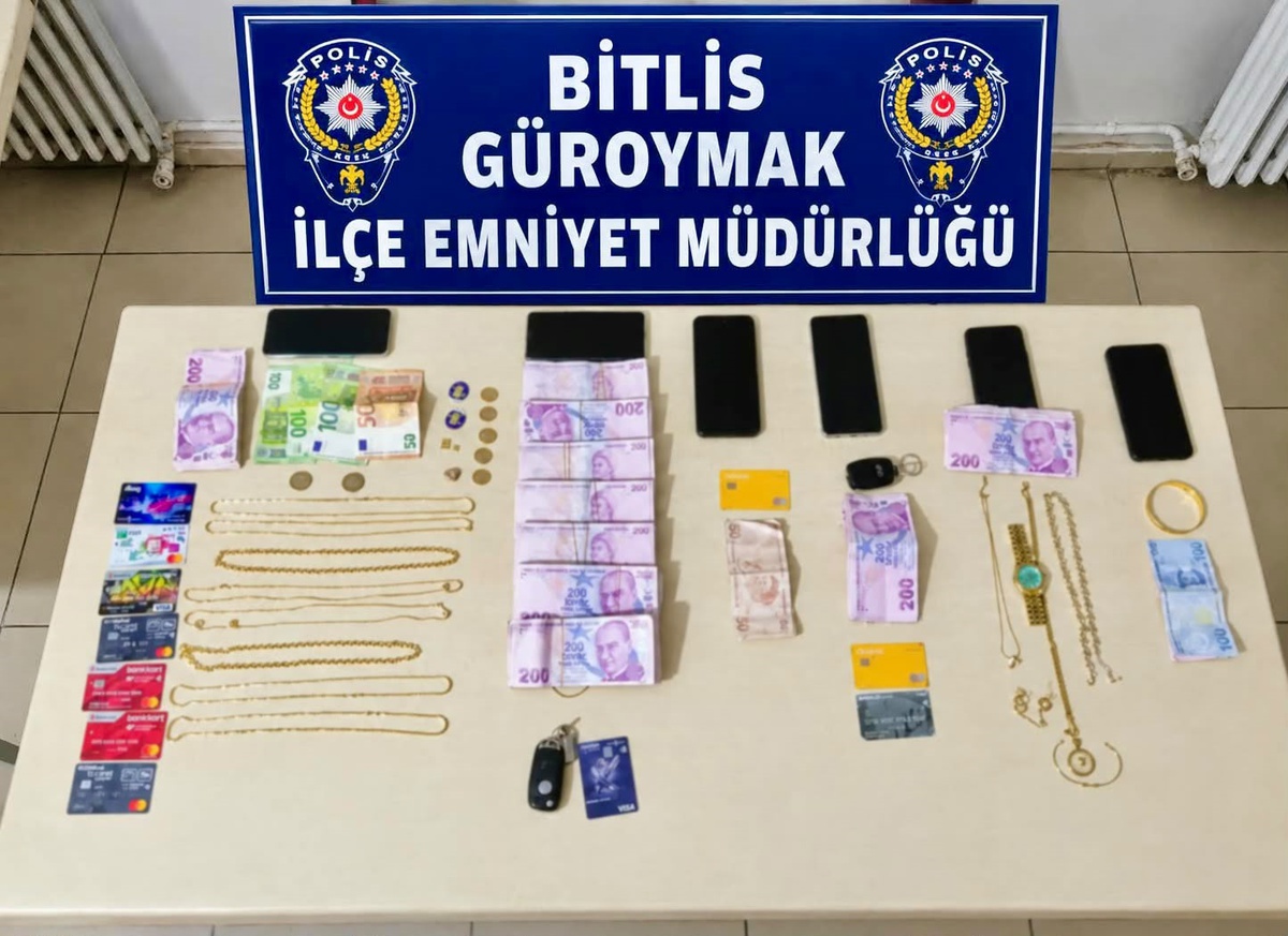 Van\'da altın kaplama zincir satan 6 şüpheli 412 bin TL iddiasıyla gözaltına alındı