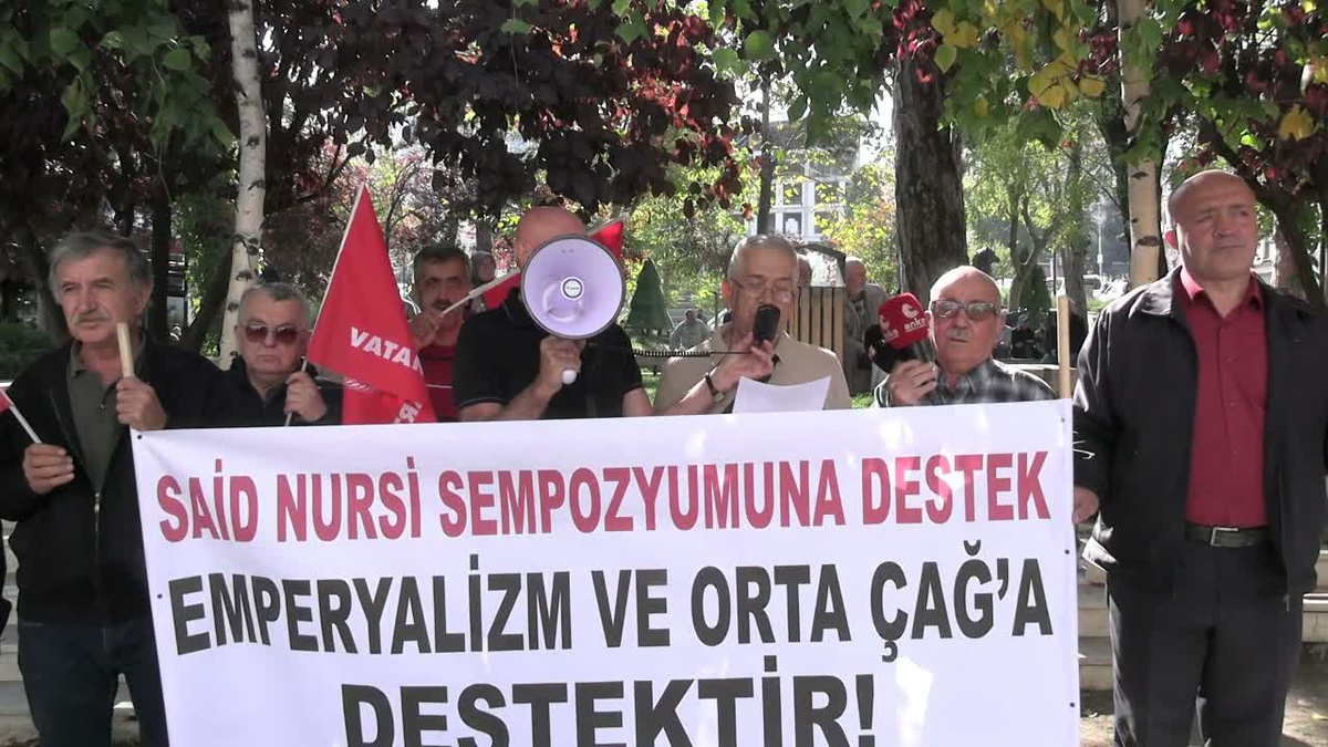 Vatan Partisi Bilecik İl Örgütü, sempozyuma \'yeni Nursi açılımı\' uyarısında bulundu