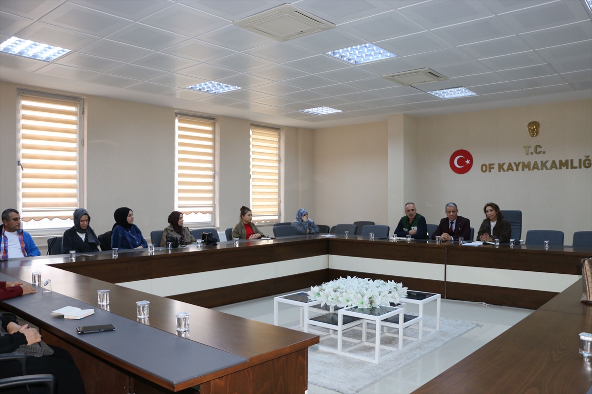 Yeşilay Of İlçe Temsilcisi Keleş, toplantıda bağımlılığa karşı umut vurgusu yaptı