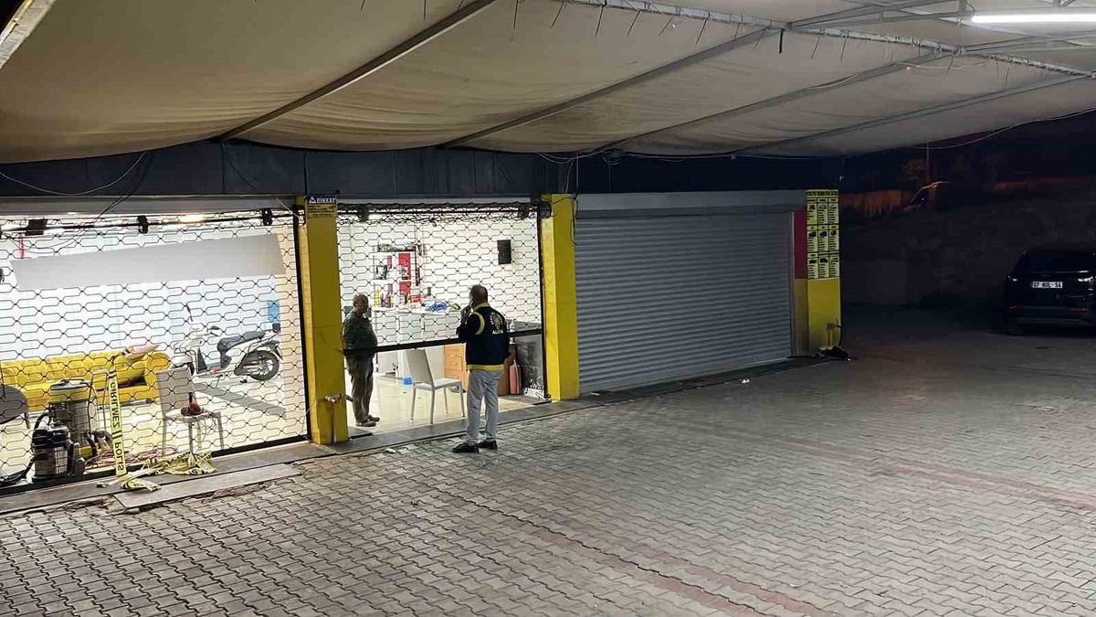 Oto yıkamacıda çatışma çıktı: 1 ölü, 2 yaralı