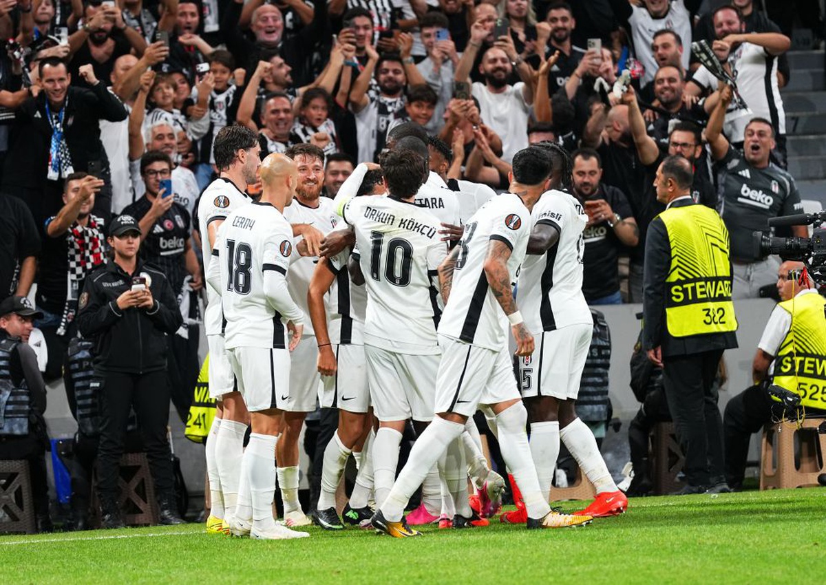 Yarın Kocaelispor\'u konuk edecek Beşiktaş, 29 günde 8 maça çıkacak