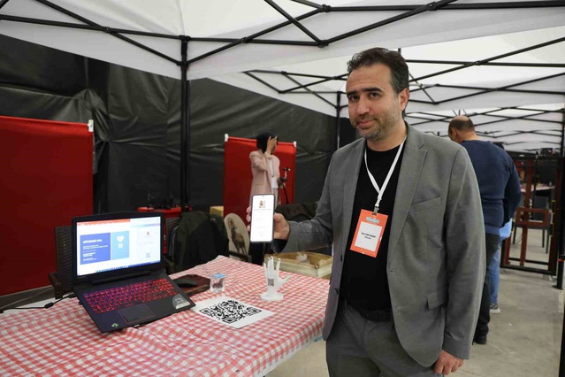 Elazığ'da öğrenciler, Alzheimer hastaları için QR kodlu dövme tasarladı