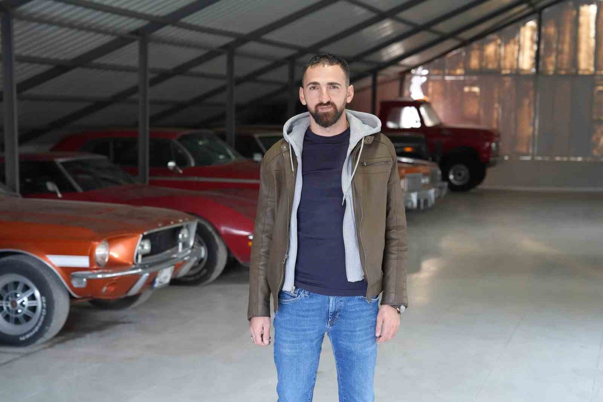 Burak Arpacık 11 klasik otomobilinin 55-60 milyon TL değerinde olduğunu söyledi