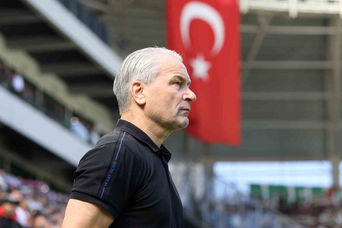 Storck, Gençlerbirliği\'nin Amed Sportif ile 2-2 berabere kaldığı maçta risk aldı