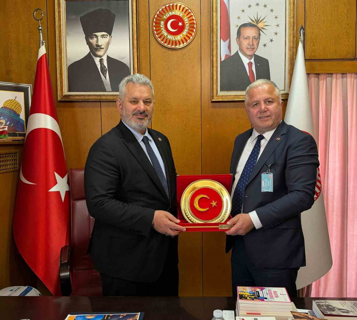 Giresun Belediye Başkanvekili Kara, YENİ Parti\'den istifa etti, bağımsızlar 6 oldu