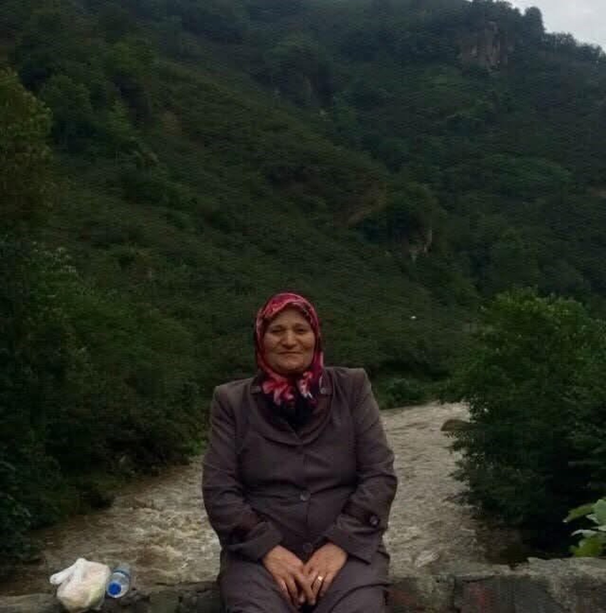 Giresun Bulancak\'ta dengesini kaybeden kadın fındık bahçesinde hayatını kaybetti