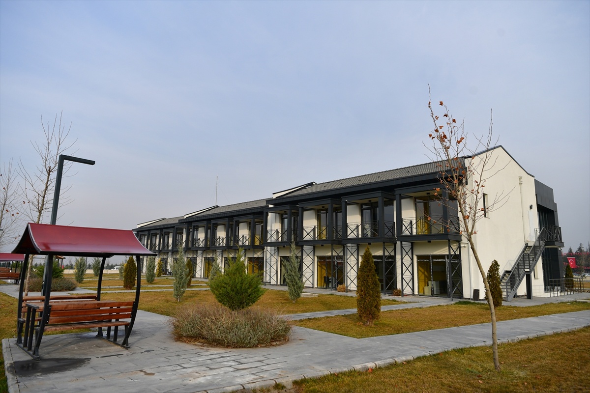 Kayseri\'de 24 yataklı palyatif bakım merkezi 6 ay önce hasta kabulüne başladı