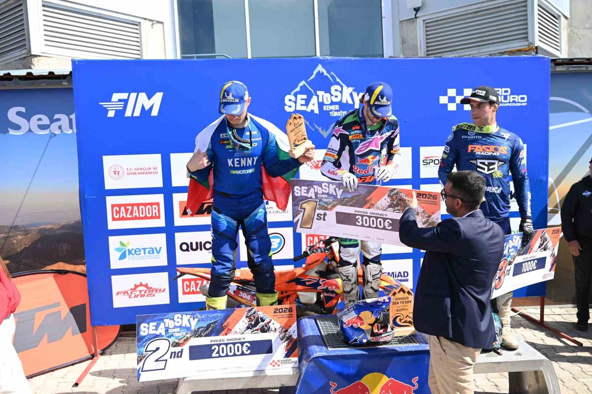 Kemer\'de Sea To Sky Enduro\'nun dağ etabını Alman sporcu Manuel Lettenbichler kazandı