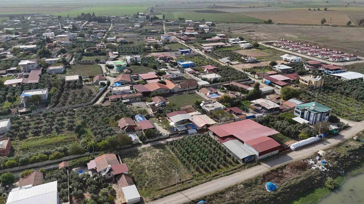 Hatay Kırıkhan\'da şap nedeniyle üreticiler hayvanlarını kaybetti, pazarlar kapatıldı