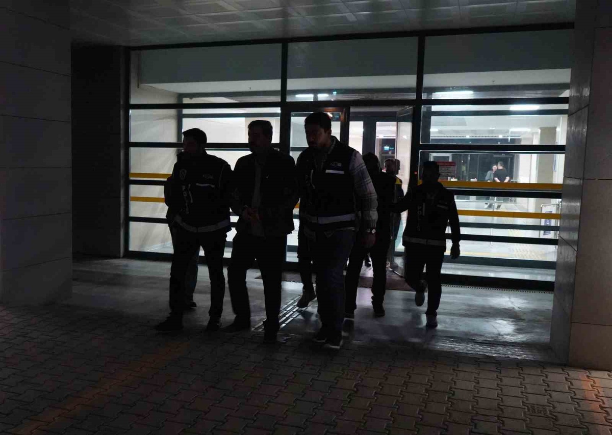Kırıkkale Yahşihan\'da rüşvet soruşturmasında 4 şüpheli tutuklandı
