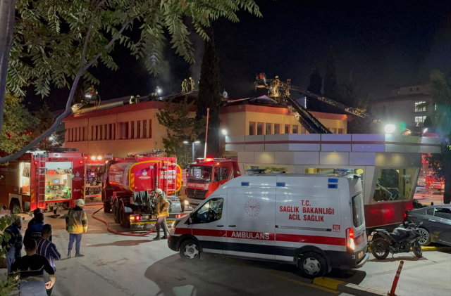 Koşuyolu Yüksek İhtisas Eğitim ve Araştırma Hastanesi’nde yangın: Hastalar tahliye ediliyor