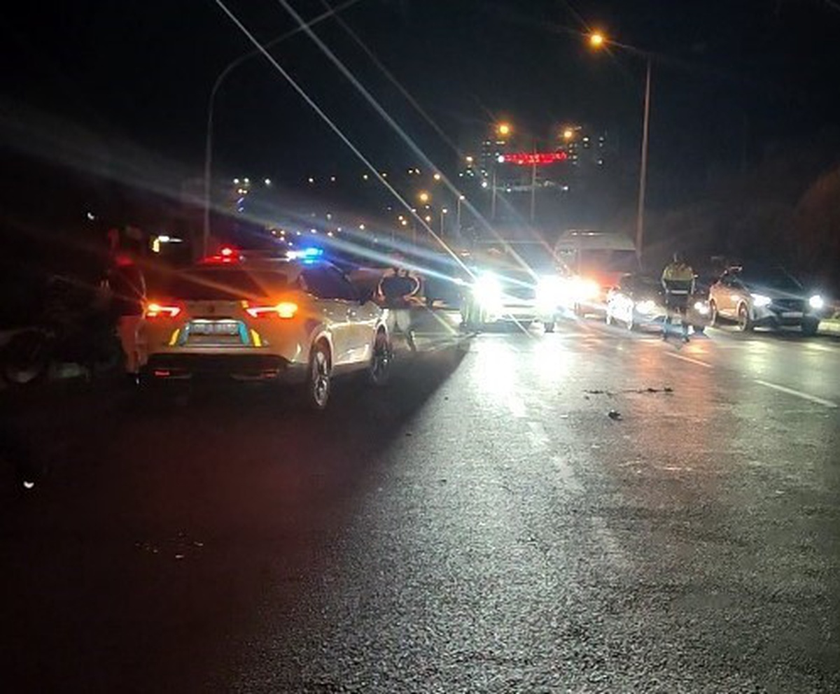 Kuşadası\'nda motosiklet yayaya çarptı, ağır yaralanan yaya kurtarılamadı