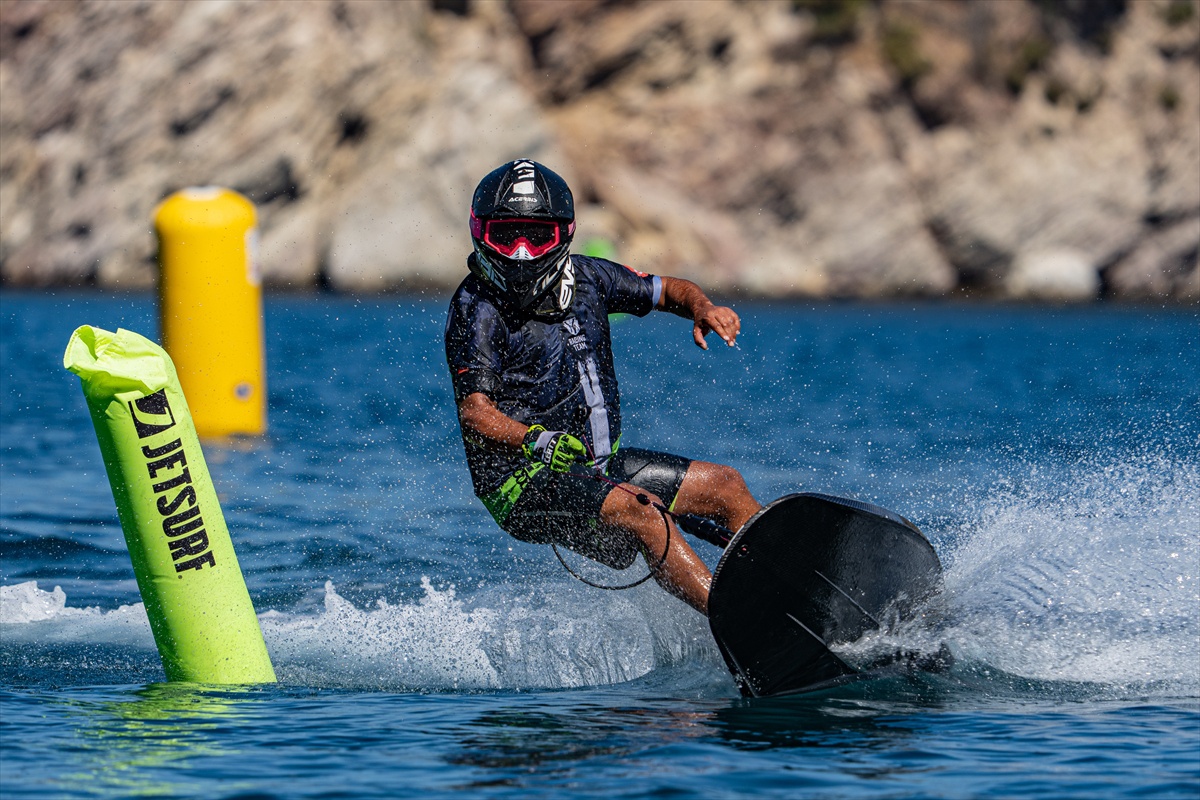 Marmaris\'te MotoSurf ve Su Jeti Şampiyonası finali ikinci gün yarışlarıyla sürüyor