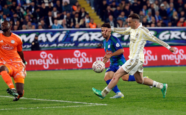 Rize'de gövde gösterisi! Fenerbahçe 3 puanı 3 golle aldı