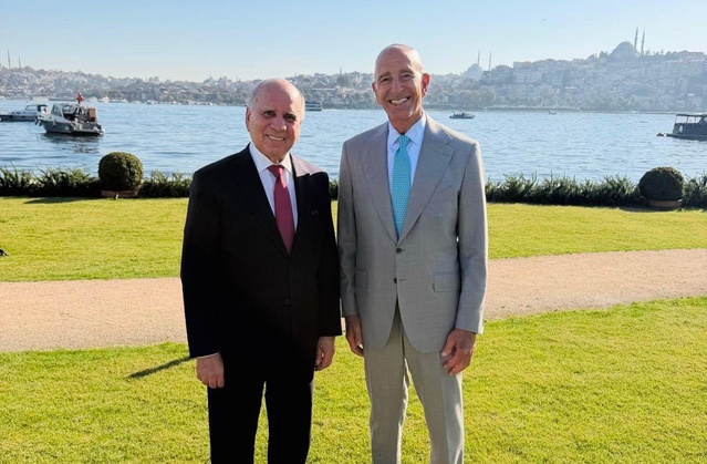 ABD Büyükelçisi Barrack, Hüseyin'le Tersane'de Irak-ABD-Türkiye ittifakını konuştu