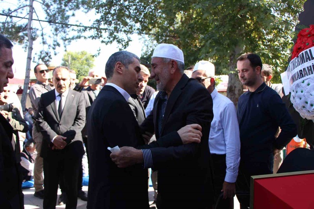 Vali Yardımcısı İhsan Ayrancı'nın babası isyan etti: Kim demiş intihar etti diye?