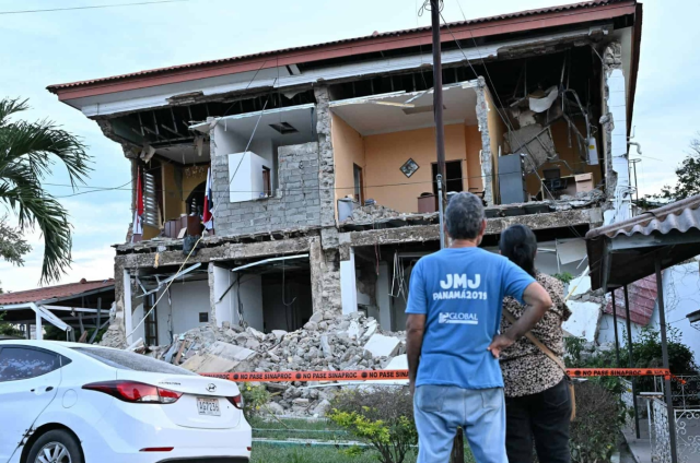 7.7'lik depremle sarsılan Panama'da Ulusal Acil Durum ilan edildi