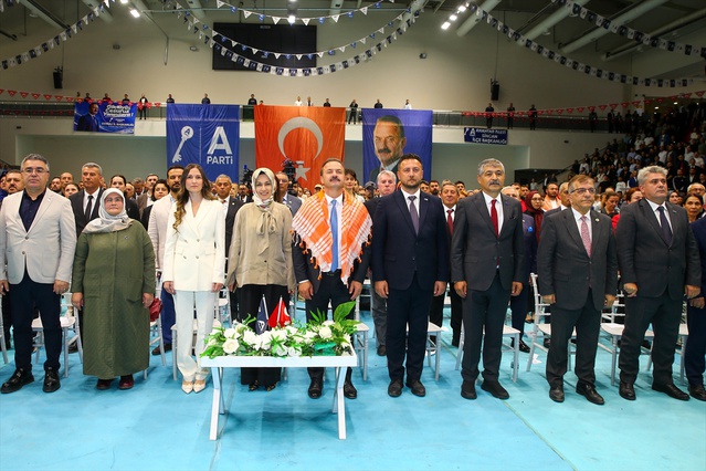 Anahtar Parti Genel Başkanı Ağıralioğlu Uşak'ta seçim ne zaman yapılırsa hazırız dedi