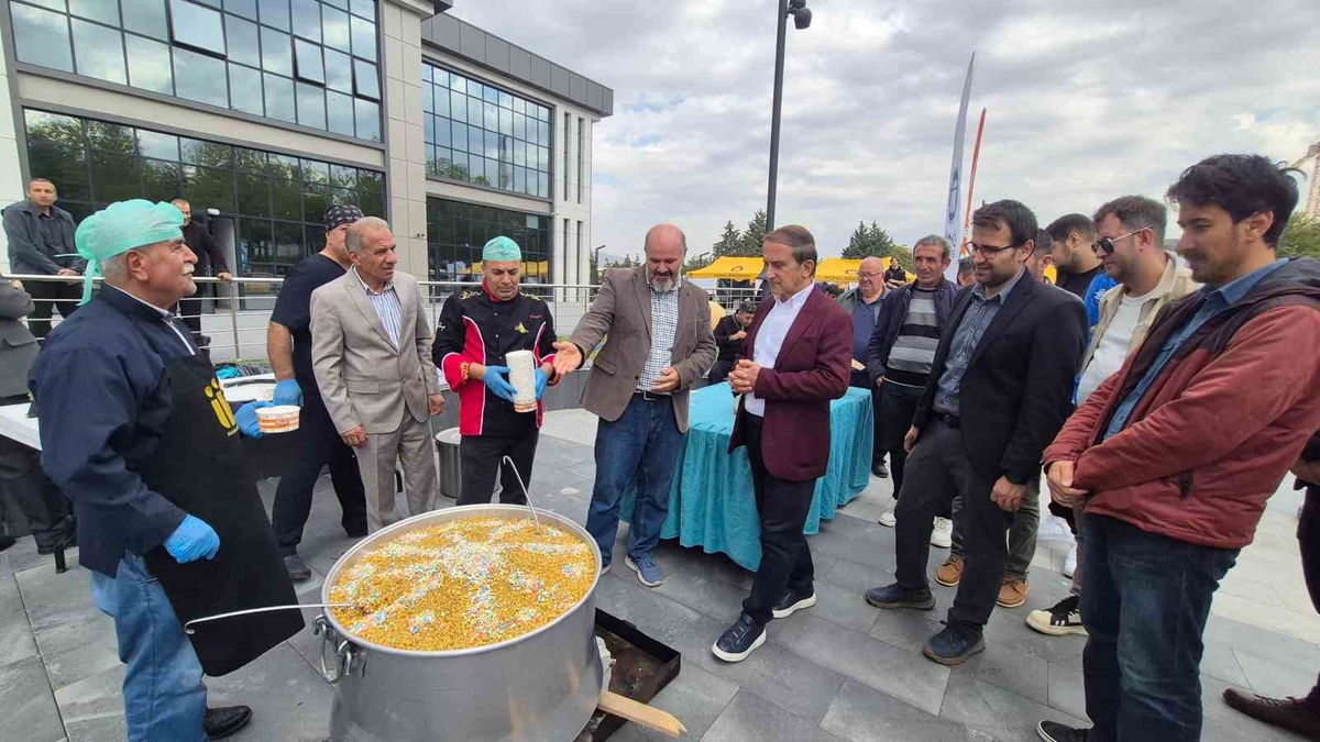 İnönü Üniversitesi İİBF\'de düzenlenen etkinlikte hedik geleneği yaşatıldı