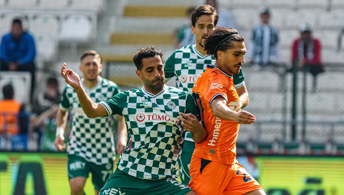 Başakşehir FK, Konyaspor deplasmanında 0-0 berabere kalarak puanını 8\'e yükseltti
