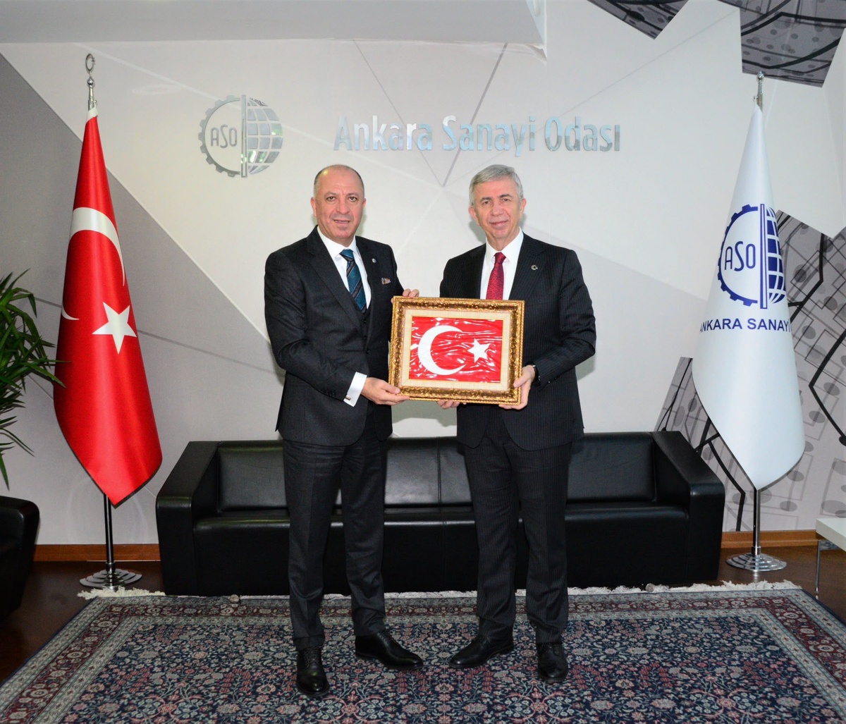 Mansur Yavaş, yeniden ASO Başkanlığına seçilen Ardıç\'a tebrik mesajı paylaştı