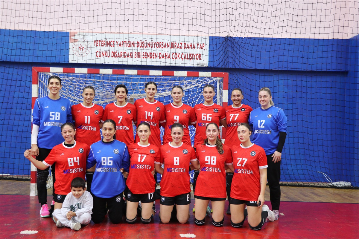Kadınlar Süper Lig\'de MC Sistem Yozgat, evinde Ortahisar Belediyespor\'u 43-23 yendi
