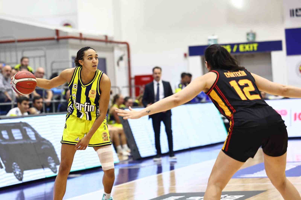 Morgan Jones 25 sayıyla en skorer, Melikgazi Kayseri Fenerbahçe\'ye 29 farkla yenildi