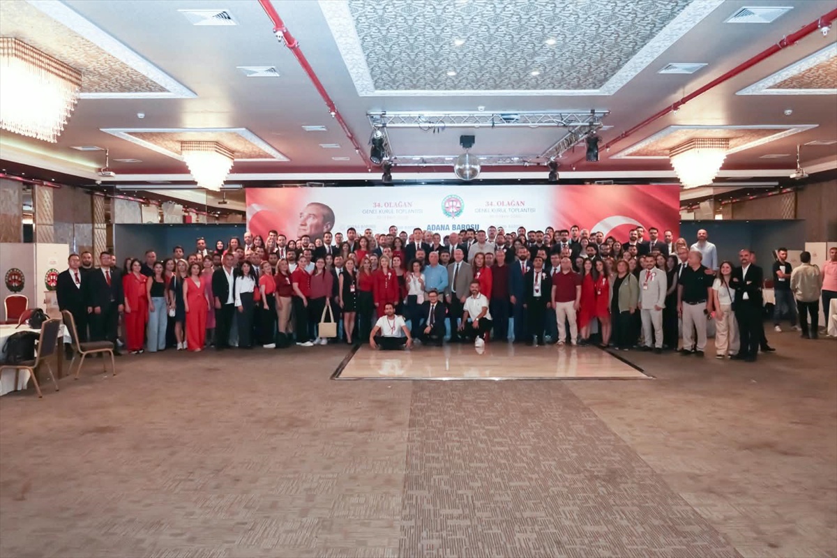 Volkan Böke, Adana Barosu Olağan Genel Kurulu\'nda başkanlığa yeniden seçildi