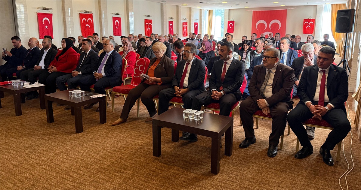 MHP Bölge İstişare Toplantısı Beyşehir\'de çevre ilçelerin katılımıyla yapıldı