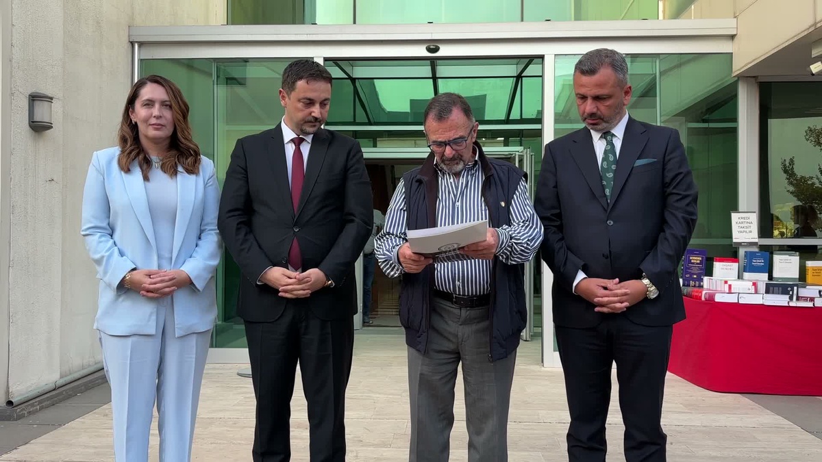 Levent Akgün, Muğla Barosu başkanlığına 793 oyla yeniden seçildi
